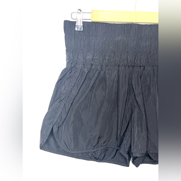 3 for 20 Black High Waisted Wide Waistband Unbranded Shorts with Lining | Medium - Picture 2 of 10